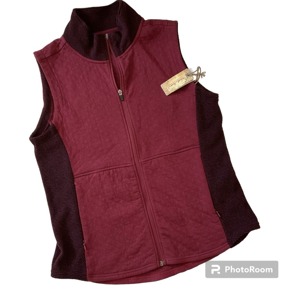 New Burgundy Quilted Vest by North River New With Tags Size M